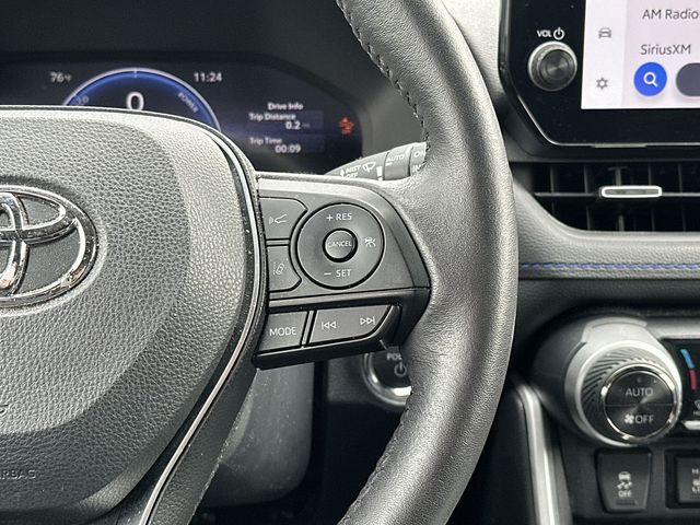 Thumbnail: 2023 Toyota RAV4 - 15