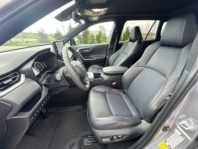 Thumbnail: 2023 Toyota RAV4 - 12