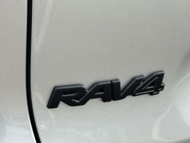 Thumbnail: 2023 Toyota RAV4 - 30