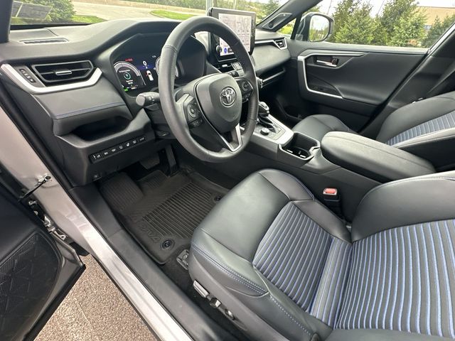 Thumbnail: 2023 Toyota RAV4 - 10