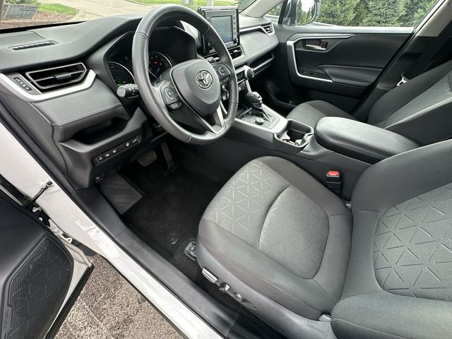 Thumbnail: 2021 Toyota RAV4 - 11