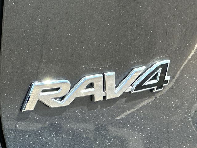 Thumbnail: 2024 Toyota RAV4 - 21