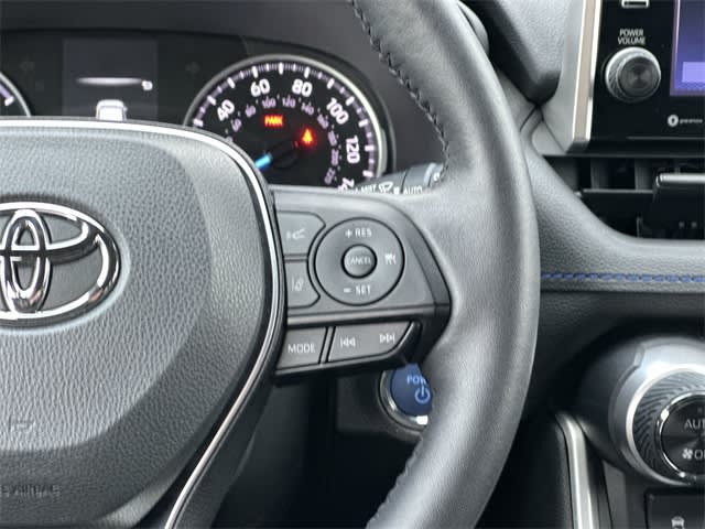 Thumbnail: 2022 Toyota RAV4 - 20