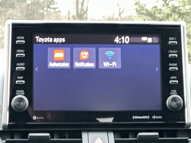 Thumbnail: 2022 Toyota RAV4 - 22