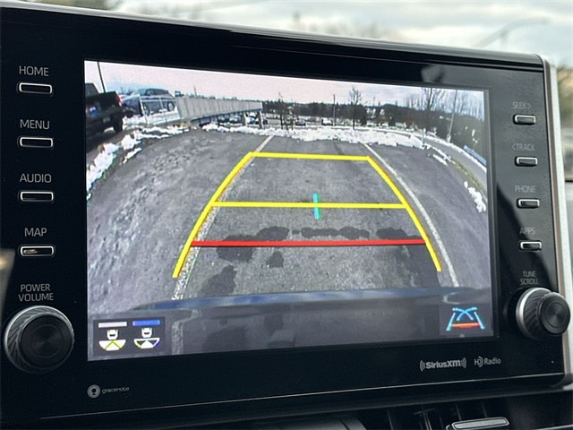 Thumbnail: 2022 Toyota RAV4 - 23