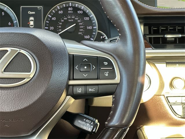 Thumbnail: 2017 Lexus ES - 20