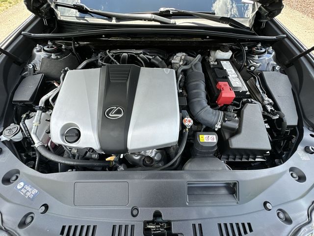 Thumbnail: 2023 Lexus ES - 9