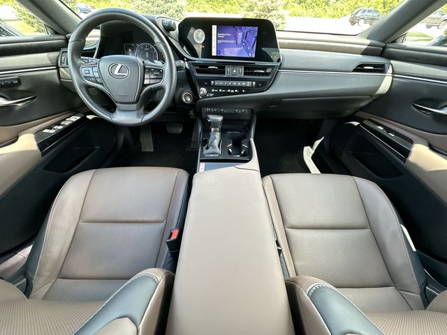 Thumbnail: 2023 Lexus ES - 14