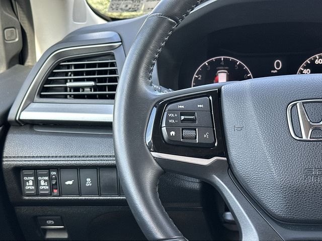 Thumbnail: 2026 Honda Odyssey - 20