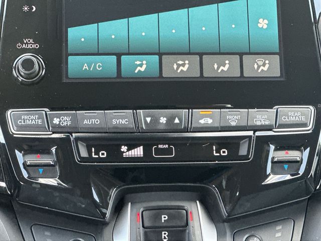 Thumbnail: 2023 Honda Odyssey - 21