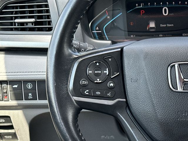 Thumbnail: 2023 Honda Odyssey - 15