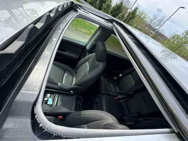 Thumbnail: 2023 Honda Odyssey - 14