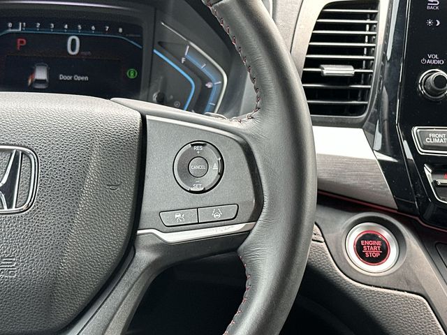 Thumbnail: 2023 Honda Odyssey - 17