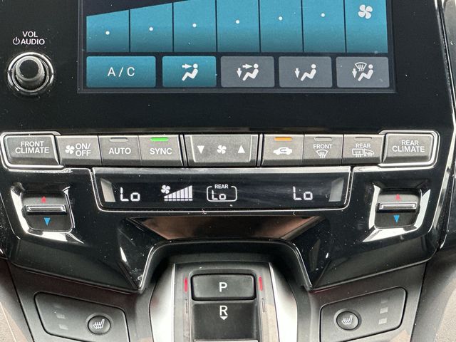 Thumbnail: 2023 Honda Odyssey - 22
