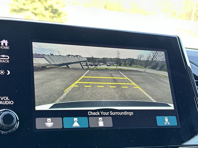 Thumbnail: 2023 Honda Odyssey - 21