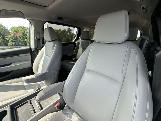 Thumbnail: 2022 Honda Odyssey - 9
