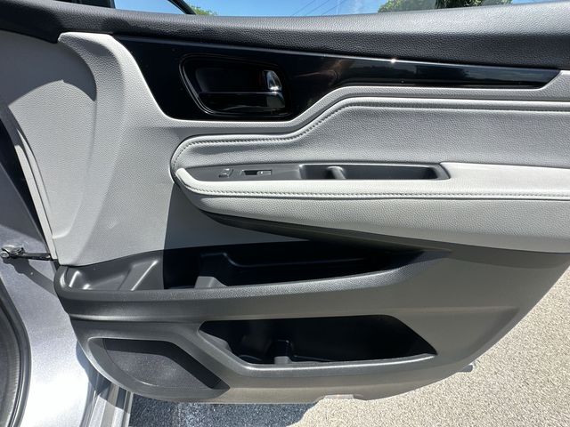 Thumbnail: 2023 Honda Odyssey - 30