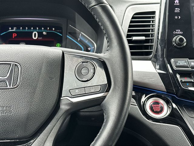 Thumbnail: 2023 Honda Odyssey - 17