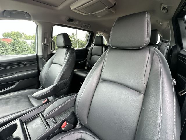 Thumbnail: 2023 Honda Odyssey - 9