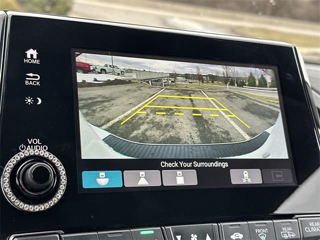 Thumbnail: 2023 Honda Odyssey - 25