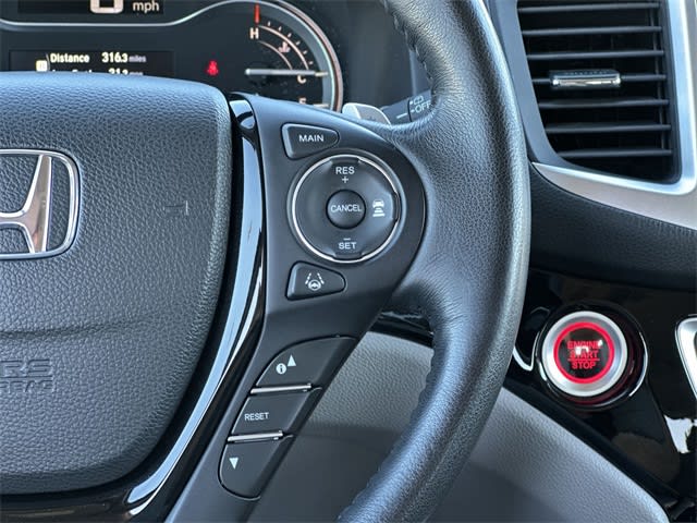 Thumbnail: 2018 Honda Pilot - 21