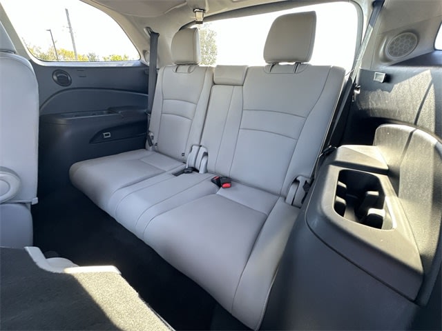 Thumbnail: 2018 Honda Pilot - 30