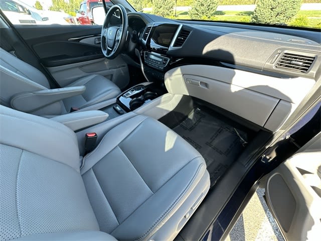 Thumbnail: 2018 Honda Pilot - 12