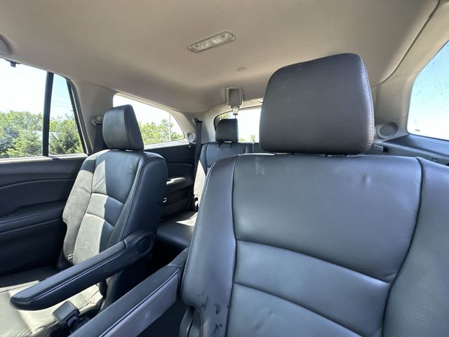 Thumbnail: 2019 Honda Pilot - 10