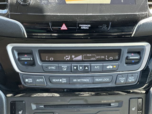 Thumbnail: 2019 Honda Pilot - 22