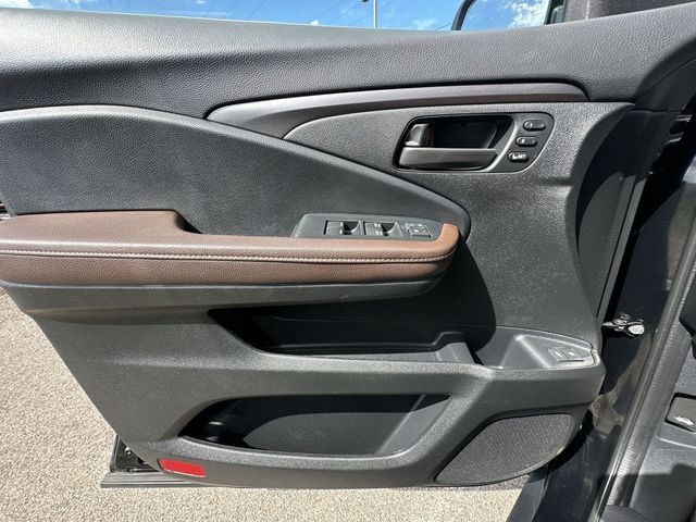 Thumbnail: 2024 Honda Passport - 25