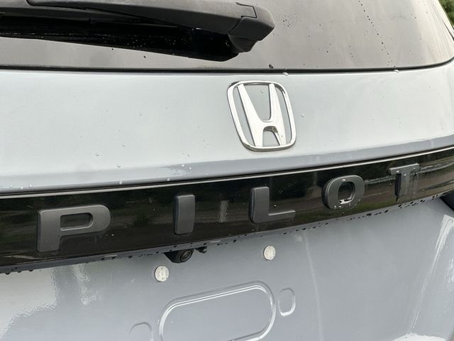 Thumbnail: 2023 Honda Pilot - 7