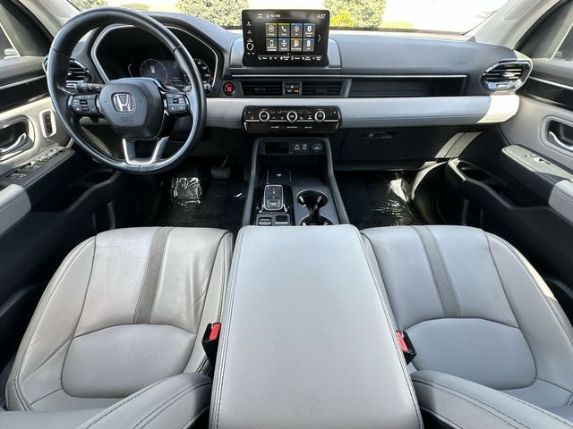 Thumbnail: 2023 Honda Pilot - 14
