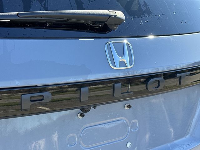 Thumbnail: 2023 Honda Pilot - 7