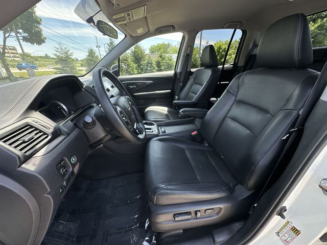 Thumbnail: 2018 Honda Ridgeline - 11