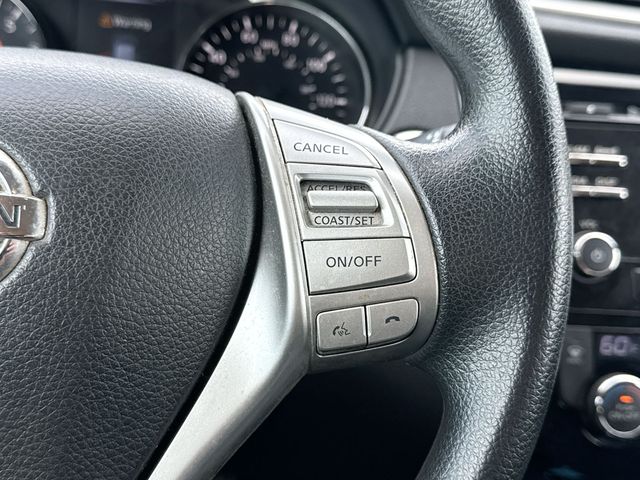 Thumbnail: 2015 Nissan Rogue - 13
