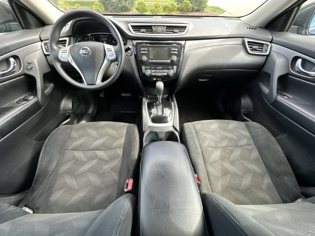 Thumbnail: 2015 Nissan Rogue - 14