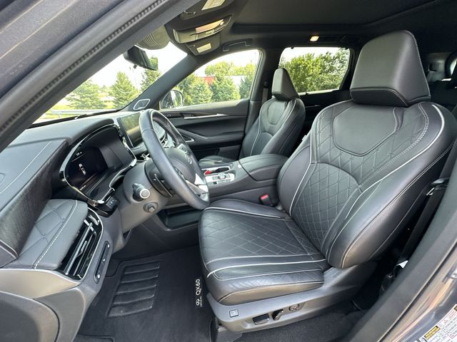 Thumbnail: 2023 INFINITI QX60 - 12