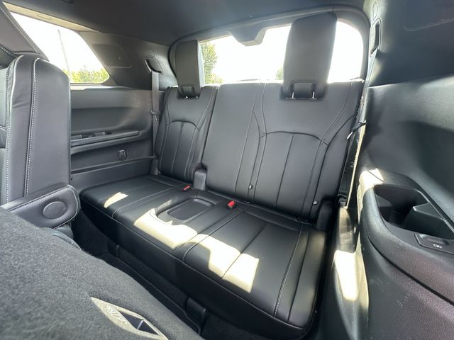 Thumbnail: 2023 INFINITI QX60 - 26