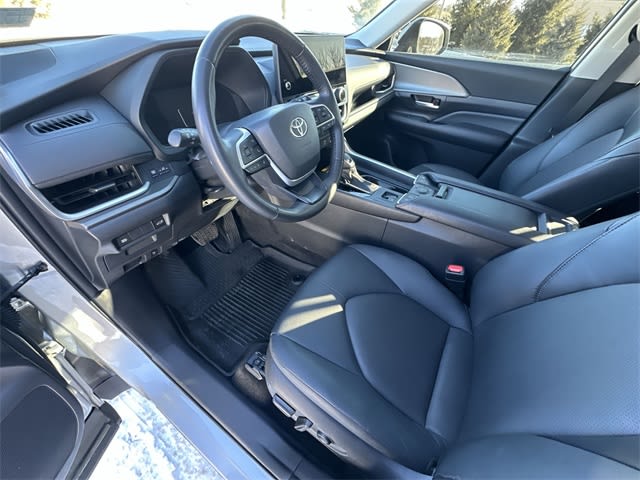 Thumbnail: 2024 Toyota Grand Highlander - 10