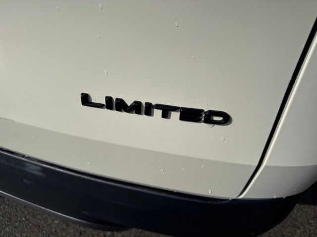 Thumbnail: 2024 Toyota Grand Highlander - 4