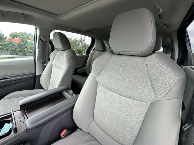Thumbnail: 2024 Toyota Sienna - 9