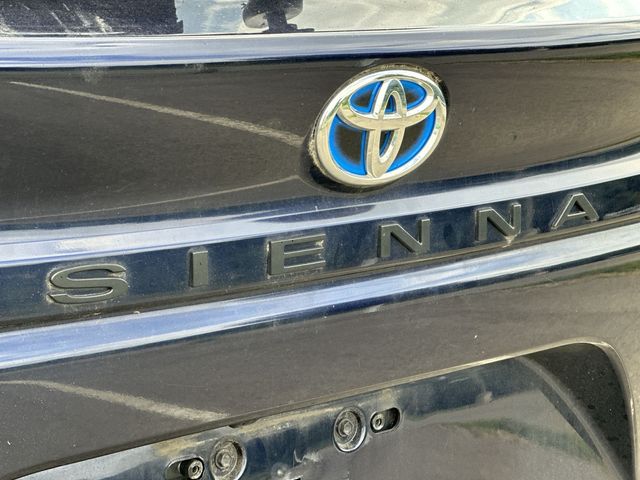 Thumbnail: 2024 Toyota Sienna - 7