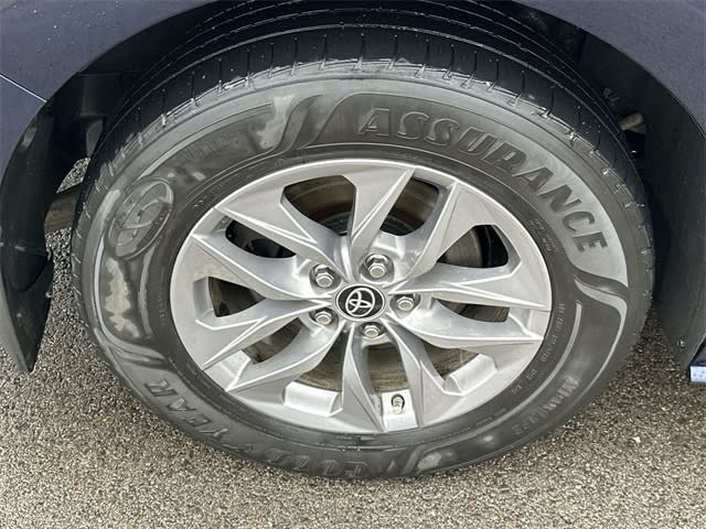 Thumbnail: 2022 Toyota Sienna - 8