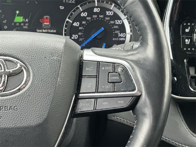 Thumbnail: 2021 Toyota Highlander - 18