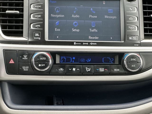 Thumbnail: 2016 Toyota Highlander - 22