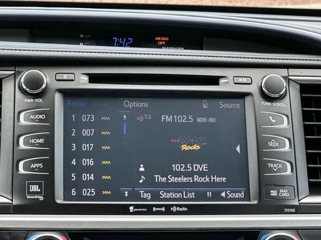 Thumbnail: 2016 Toyota Highlander - 13