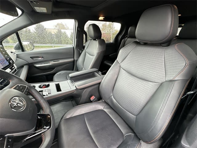 Thumbnail: 2023 Toyota Sienna - 10