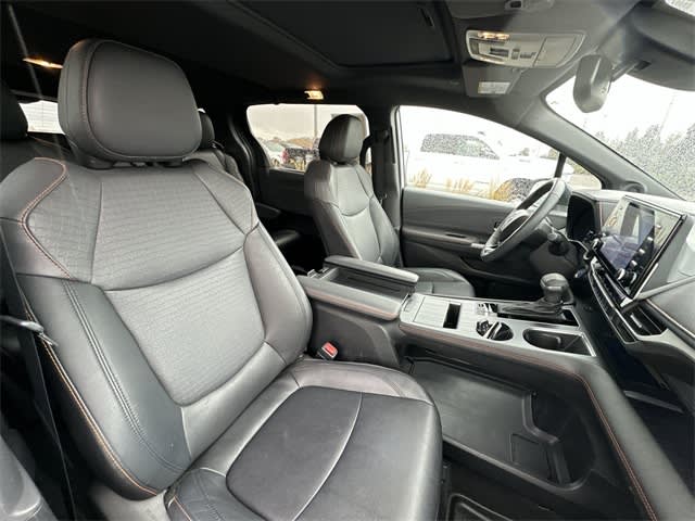 Thumbnail: 2023 Toyota Sienna - 11