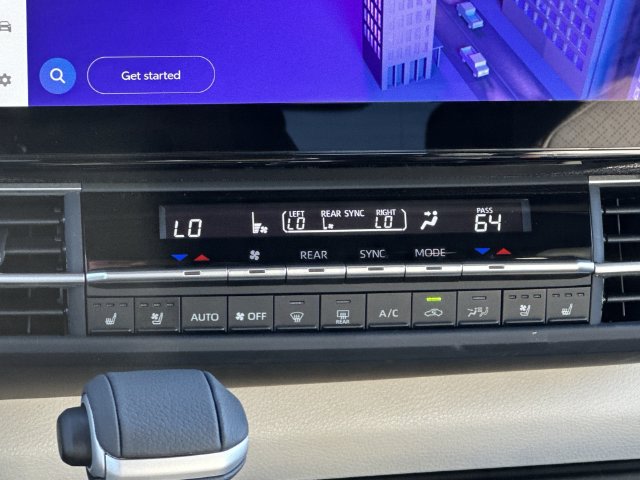 Thumbnail: 2026 Toyota Sienna - 7