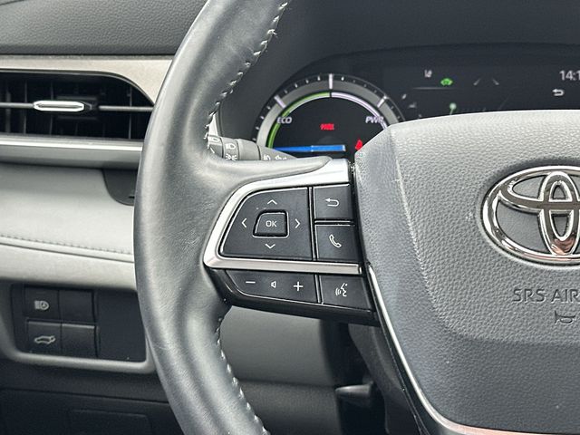 Thumbnail: 2021 Toyota Highlander - 15